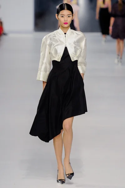 Look 25